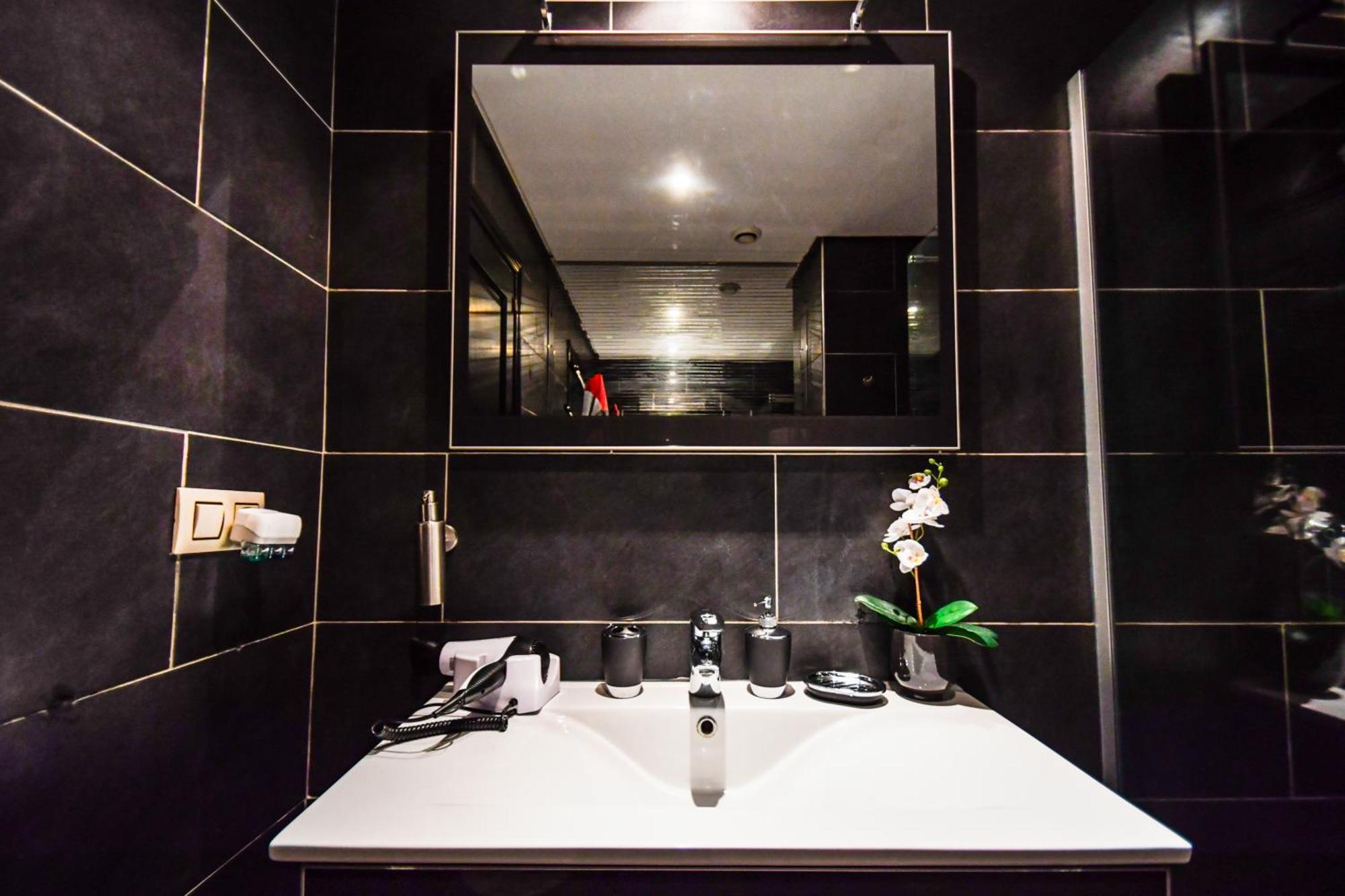 Appartement Haut Standing Gueliz Plaza マラケシュ エクステリア 写真